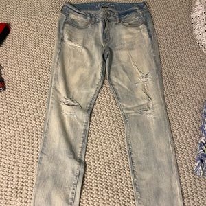 American Eagle destroyed skinny jeans size 12